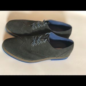 Steve Madden wingtips